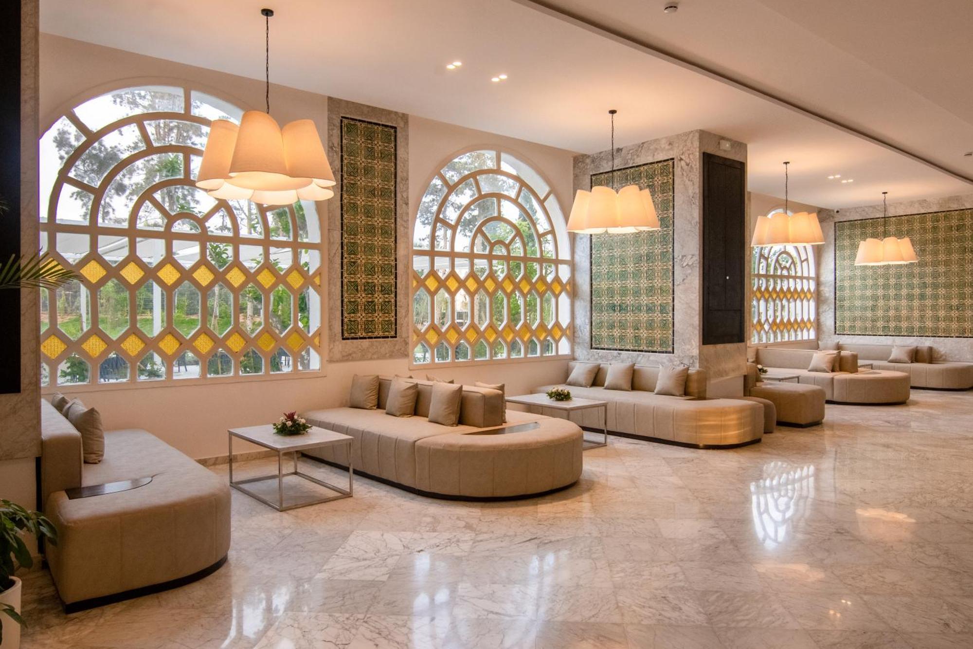 One Resort Premium האממט מראה חיצוני תמונה
