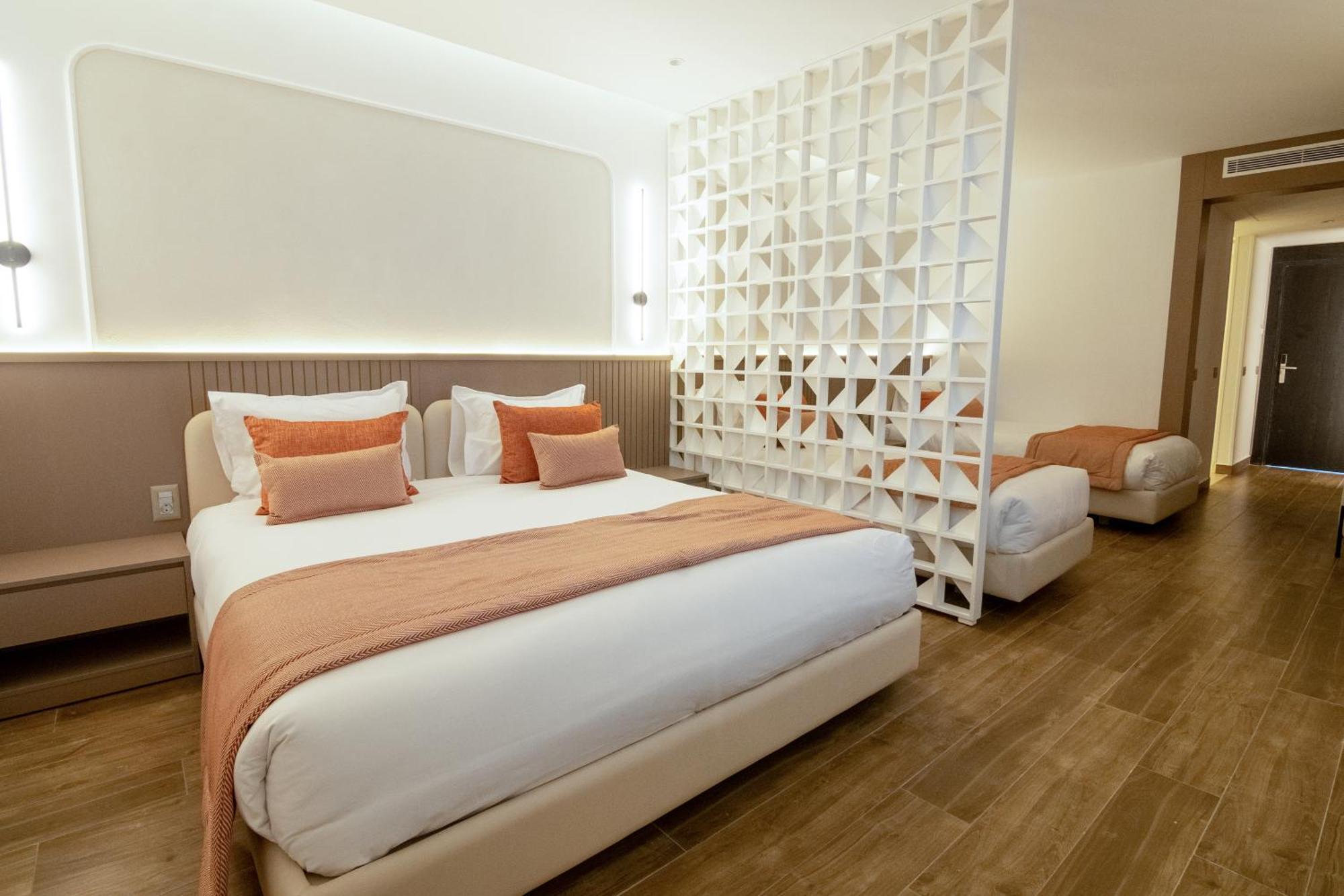 One Resort Premium האממט מראה חיצוני תמונה