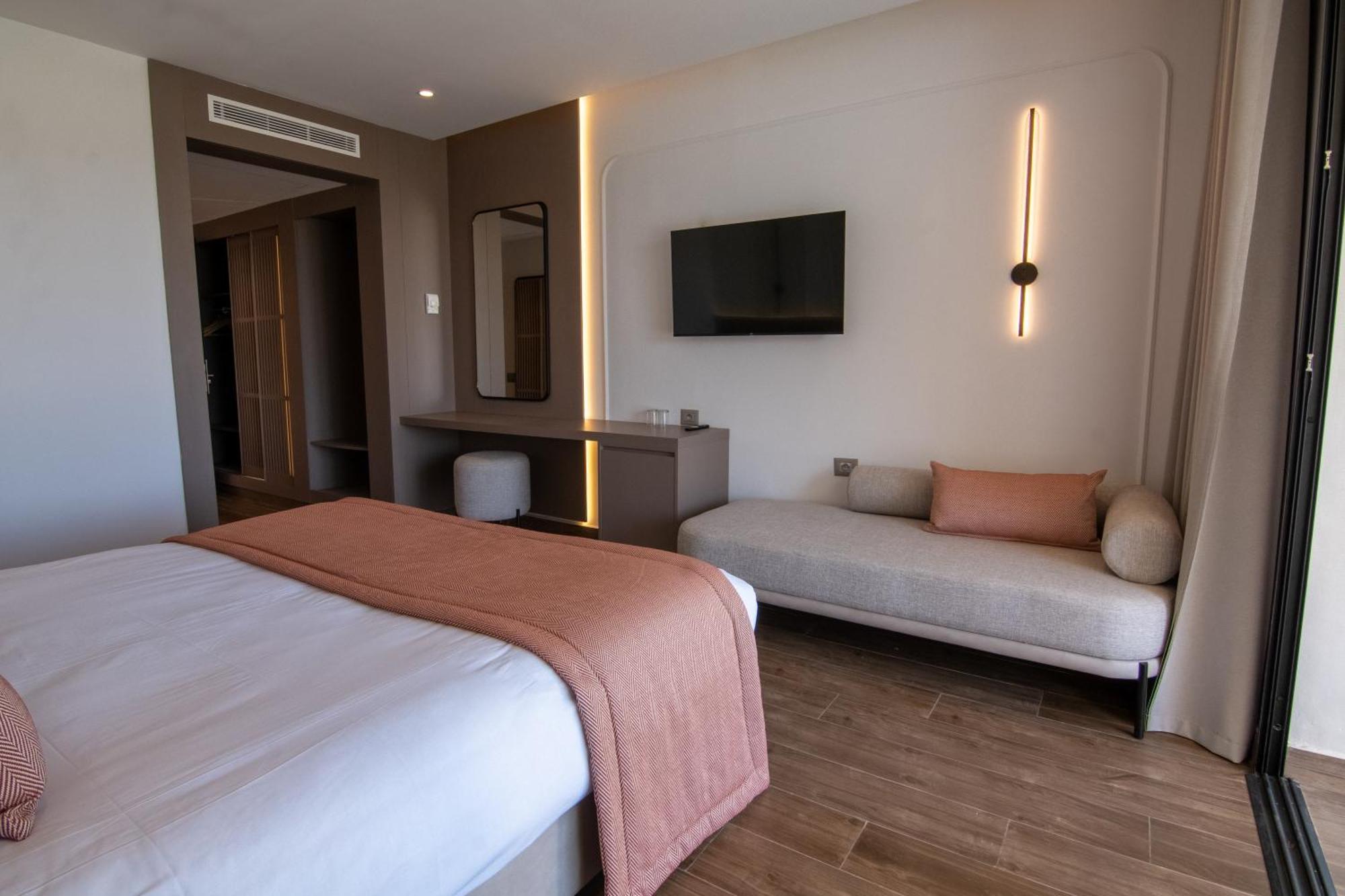 One Resort Premium האממט מראה חיצוני תמונה